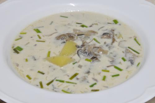 Houbová horácká polévka  – Snadné Česko recept, zvládnete za Do 30 minut